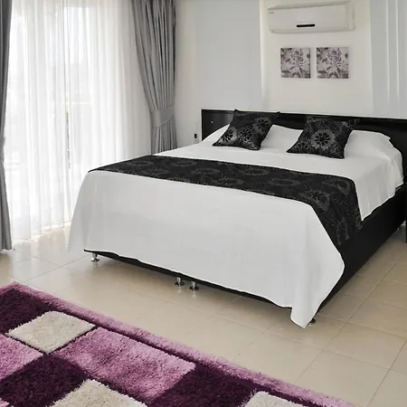 Sleeps 6 Pool Air Con Wifi Ovacık
